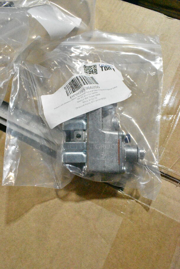 4 BRAND NEW SCRATCH AND DENT! Items Including HP0095910800 Vulcan 00-959108-000G1 Retrofit Kit (Open Pilot), HP0092216000 Vulcan 00-922160-0000A Safety Valve, HP0095966200 Vulcan 00-959662-00001 Maxitrol Natural Gas / Liquid Propane Valve for VC and SG Series, HP0096005300 Vulcan 00-960053-00001 Hart Door Switch. 4 Times Your Bid!  - Image 7 of 10
