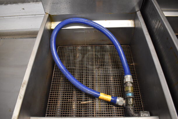 Imperial IFS-75 Stainless Steel Commercial Floor Style Natural Gas Powered 75 Pound Capacity Deep Fat Fryer. 175,000 BTU. 20x36x42 - Image 10 of 10