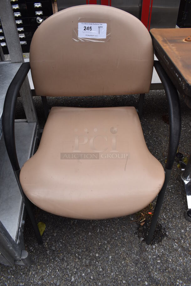 Tan Chair w/ Arm Rests. 22x23x33