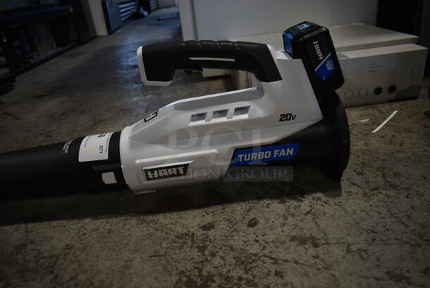 Hart HGBL02VNM-DY Turbo Fan Leaf Blower. - Image 3 of 6