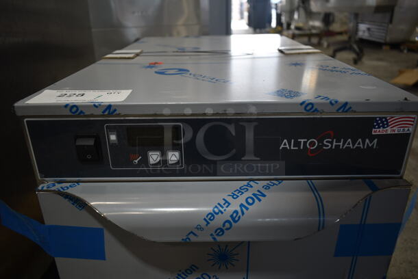 BRAND NEW SCRATCH AND DENT! 2023 Alto Shaam 500-2DN Stainless Steel Commercial Countertop 2 Drawer Warming Drawer. 120 Volts, 1 Phase. Tested and Working! - Image 3 of 7
