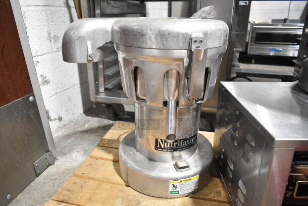 Nutrifaster N450 Stainless Steel Commercial Countertop Citrus Juicer. 110 Volts, 1 Phase. Tested and Does Not Power On - Image 2 of 6