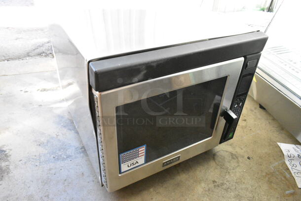 BRAND NEW SCRATCH AND DENT! 2024 Amana RC17S2 Stainless Steel Commercial Countertop Microwave Oven. 208/240 Volts. - Image 3 of 8