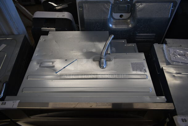 2021 LG LWS3063ST Stainless Steel Electric Powered Convection Oven. 120/208-240 Volts. - Image 2 of 5