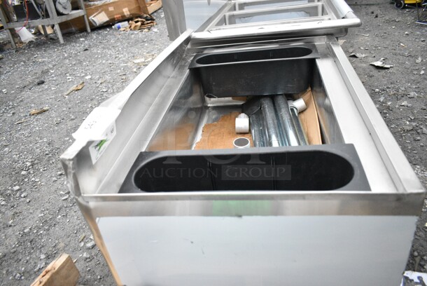BRAND NEW SCRATCH AND DENT! Regency 600IB2130C0 21" x 30" Underbar Ice Bin with 10 Circuit Post-Mix Cold Plate and Bottle Holders - Image 4 of 8