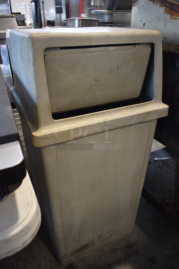 Rubbermaid Gray Poly Trash Can Shell w/ Lid. 19.5x19.5x39.5 - Image 2 of 3