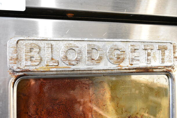 Blodgett BDO-100-G-ES Stainless Steel Commercial Natural Gas Powered Full Size Convection Oven w/ View Through Doors, Thermostatic Controls and Metal Legs on Commercial Casters.  - Image 3 of 7
