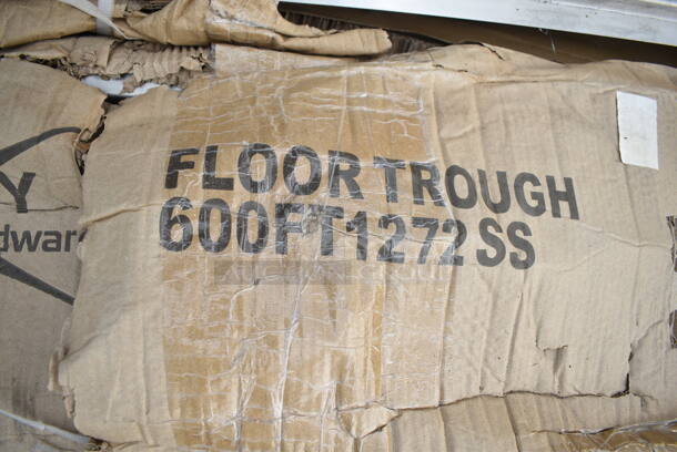BRAND NEW SCRATCH AND DENT! Regency 600FT1272SS 12" x 72" 14-Gauge Stainless Steel Floor Trough with Grate - Image 3 of 3