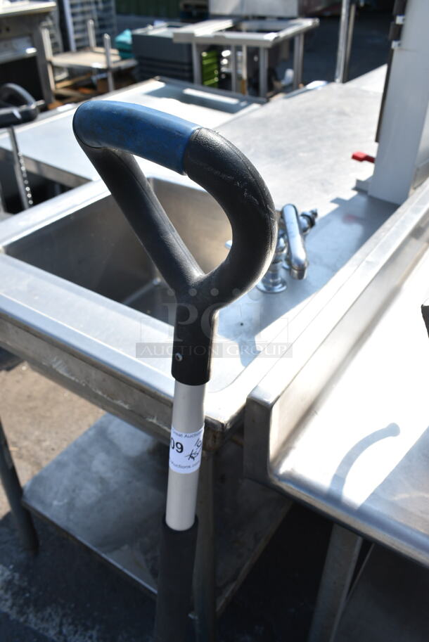 2 Snow Shovels. 2 Times Your Bid! - Image 8 of 9