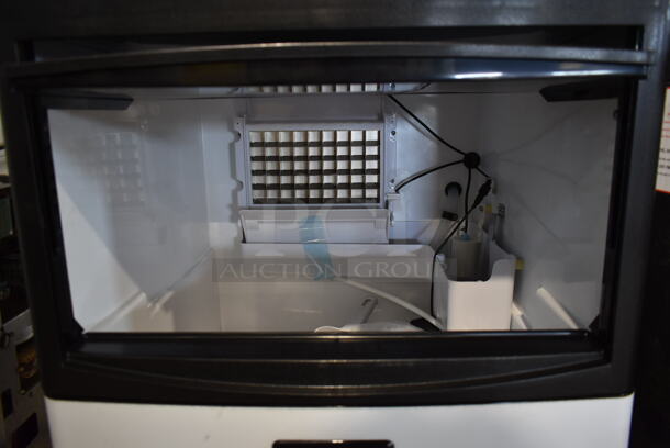BRAND NEW SCRATCH AND DENT! Hoocoo HCIM-40 Stainless Steel Commercial Undercounter Self Contained Ice Machine. 115 Volts, 1 Phase. - Image 6 of 9