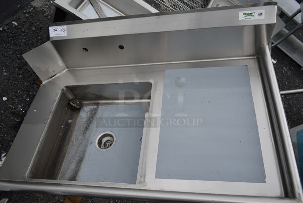 BRAND NEW SCRATCH AND DENT! Regency 600DDT48R Stainless Steel Commercial Right Side Dirty Side Dishwasher Table. - Image 3 of 5
