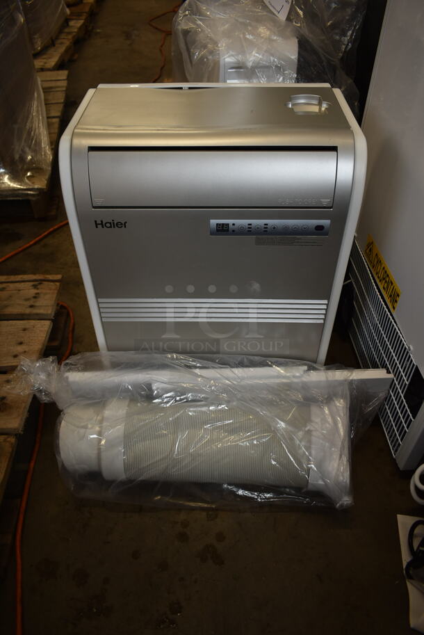 BRAND NEW SCRATCH AND DENT! Haier HPRB08XCM 8,000 BTU Portable Air Conditioner and Dehumidifier. 115 Volts, 1 Phase. Tested and Working! - Image 1 of 6