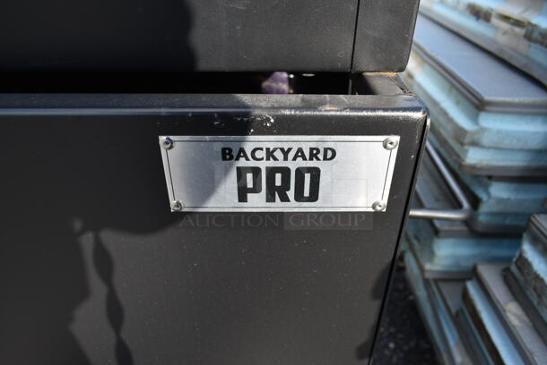 LIKE NEW! Backyard Pro Metal Commercial Outdoor Grill. Comes w/ 4 Commercial Casters.  - Image 5 of 5