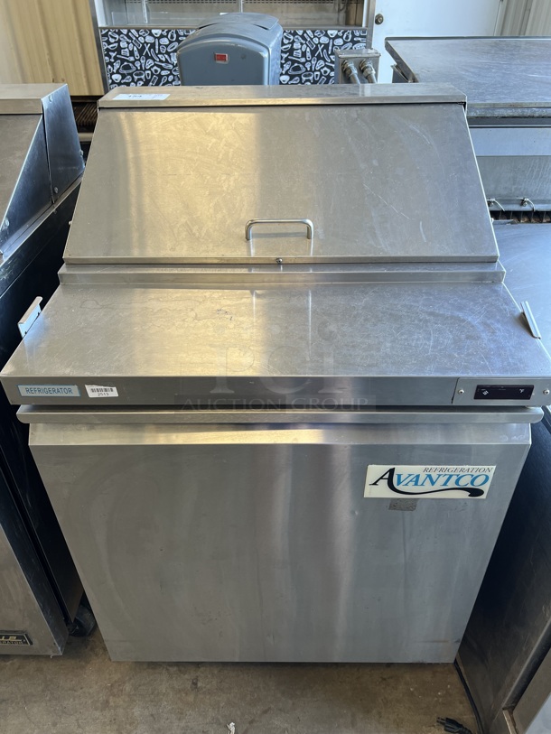Avantco Model 178SCL1 Stainless Steel Commercial Sandwich Salad Prep Table Bain Marie Mega Top on Commercial Casters. 115 Volts, 1 Phase. 27.5x30x42. Tested and Working!