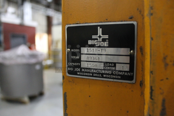 Big Joe 1518-T9 Metal Commercial Electric Powered 1,500 Pound Capacity In Between Walkie Stacker Forklift. BUYER MUST REMOVE - Image 5 of 5