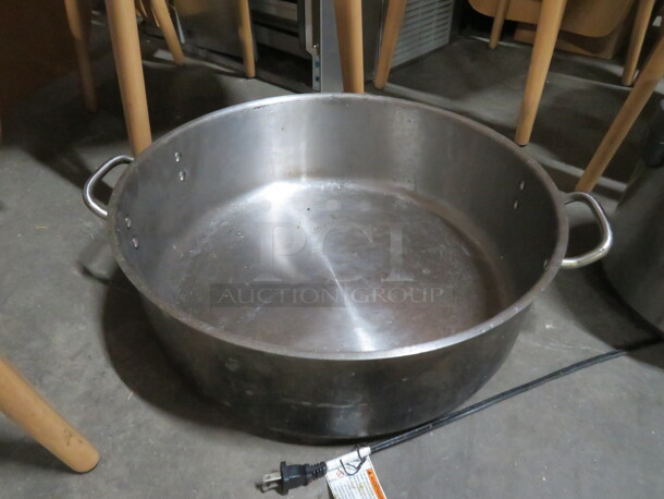 One Stainless Steel Stock Pot. 18.5X6.5 - Image 1 of 1