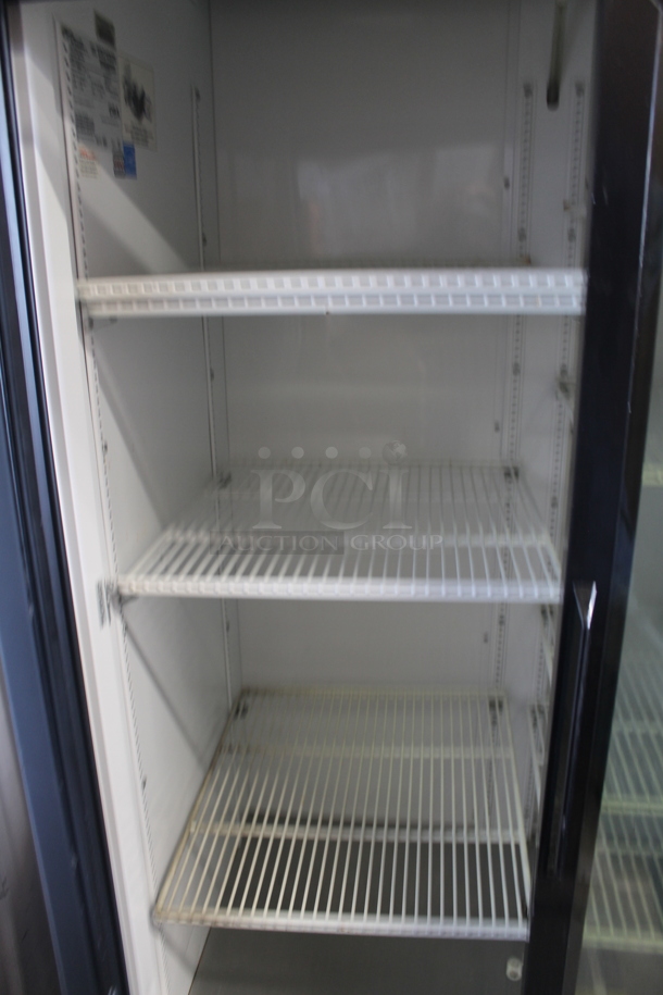 2010 True GDM-37 2 Door Reach In Merchandiser Cooler. 115 Volt, 1 Phase. Tested and Working! - Image 5 of 9