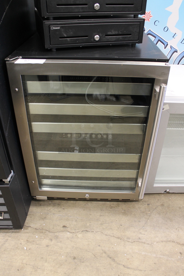 Summit ALWC532 Stainless Steel Commercial Mini Cooler Merchandiser. 115 Volts, 1 Phase. Tested and Working!