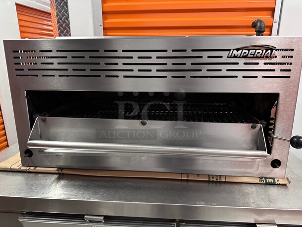 Working! Imperial Range IRSB-36 36 inch Commercial  Gas Salamander Broiler Counter Top Natural Gas NSF Tested and Working! - Image 4 of 9