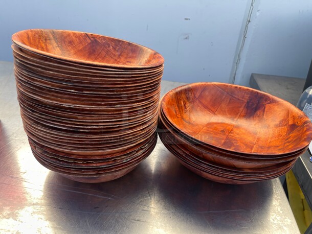 Commercial Wooden Plates great for Serving Food 