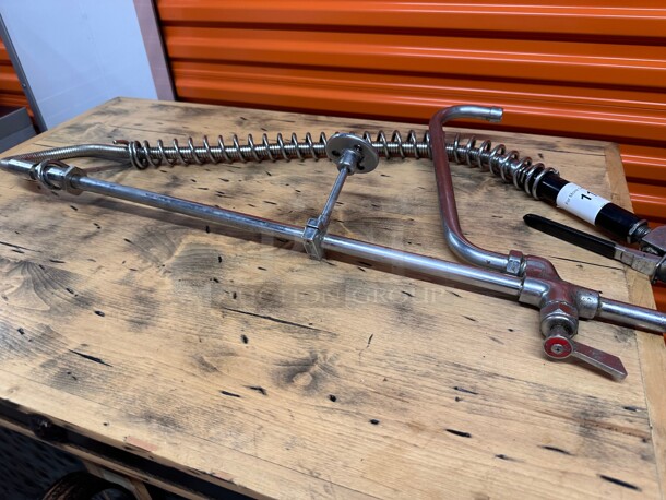 Working! T&S  32 inch  Wall Mount Pre Rinse Faucet - 1.15 GPM, Base with Nozzle NSF - Image 3 of 4