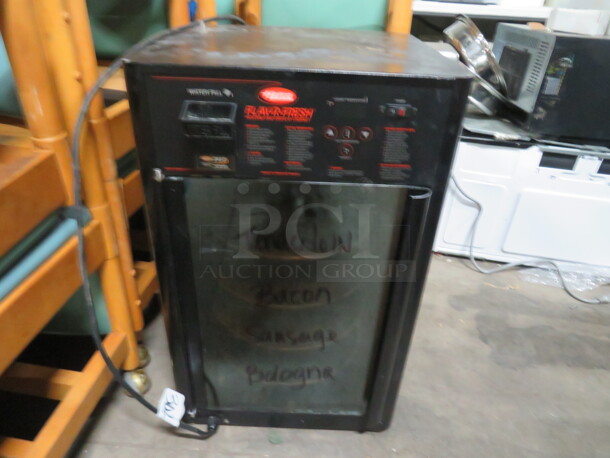 One Hatco Flavor Fresh Warmer With A 4 Tier Rotating Display. 17.5X17.5X29 - Image 1 of 3