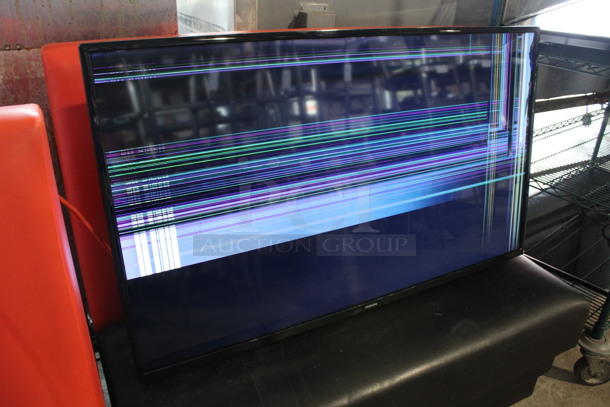 Toshiba Model 49L510U18 49" Television. 120 Volts, 1 Phase. Buyer Must Pick Up - We Will Not Ship This Item. Tested and Powers On - See Pictures - Image 4 of 7