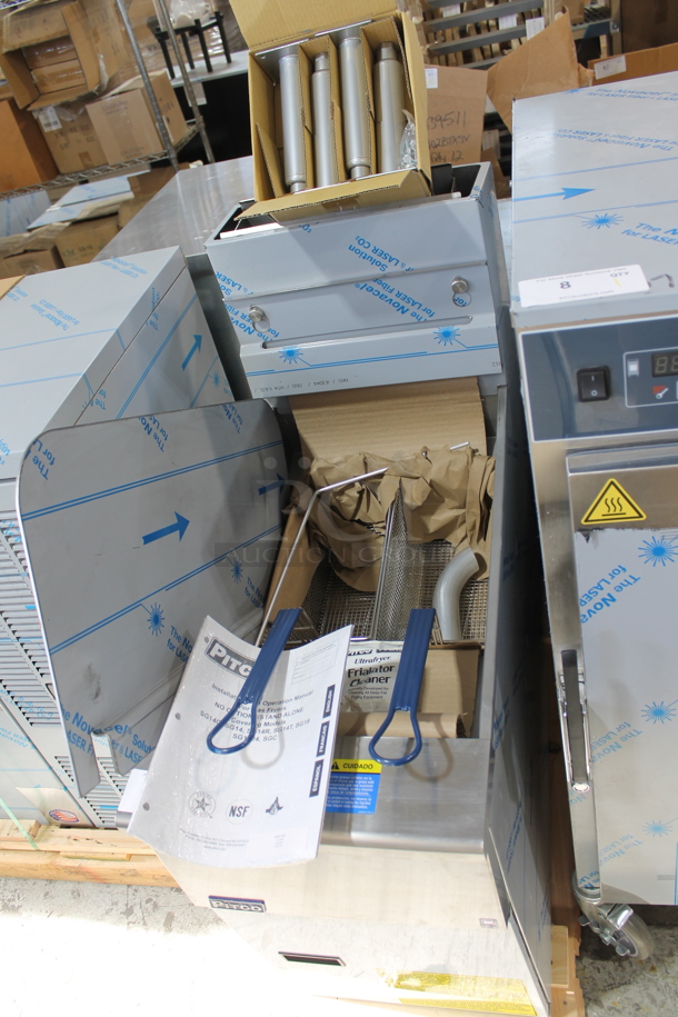 BRAND NEW! 2021 Pitco Frialator SG14-S Stainless Steel Commercial Floor Style Natural Gas Powered Deep Fat Fryer w/ 2 Metal Fry Baskets and Side Splash Guard. 110,000 BTU.  - Image 2 of 9