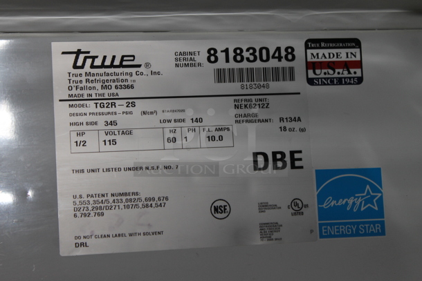 2014 True TG2R-2S ENERGY STAR Stainless Steel Commercial 2 Door Reach In Cooler w/ Poly Coated Racks on Commercial Casters. 115 Volts, 1 Phase. Tested and Working! - Image 6 of 6