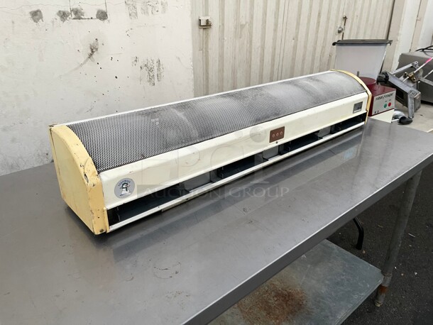 Yoshimasa YMAC-48 air curtain, 48 inch, white 115 Volt NSF Tested and Working! - Image 3 of 9