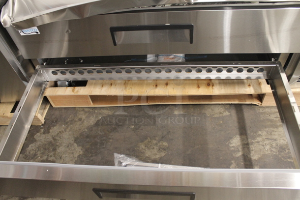 BRAND NEW SCRATCH AND DENT! Avantco 178CBE60HC Commercial Stainless Steel Electric Two Drawer Refrigerated Chef Base. 115V. Tested And Working!  - Image 4 of 9