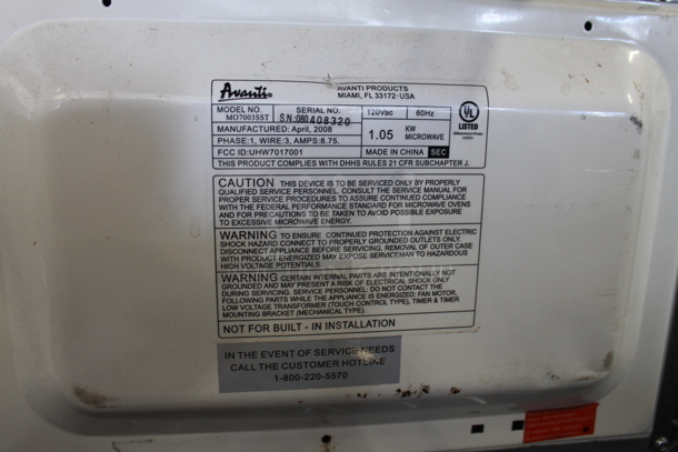 Avanti MO7003SST Countertop Microwave Oven. 120 Volts, 1 Phase.  - Image 6 of 6