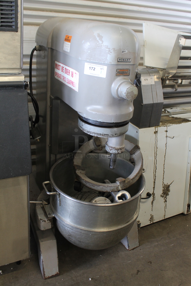 Hobart L 800 Metal Commercial Floor Style 80 Quart Planetary Dough Mixer w/ Stainless Steel Mixing Bowl, Bowl Dolly, Whisk and Paddle Attachment. 200 Volts, 3 Phase. - Image 2 of 11