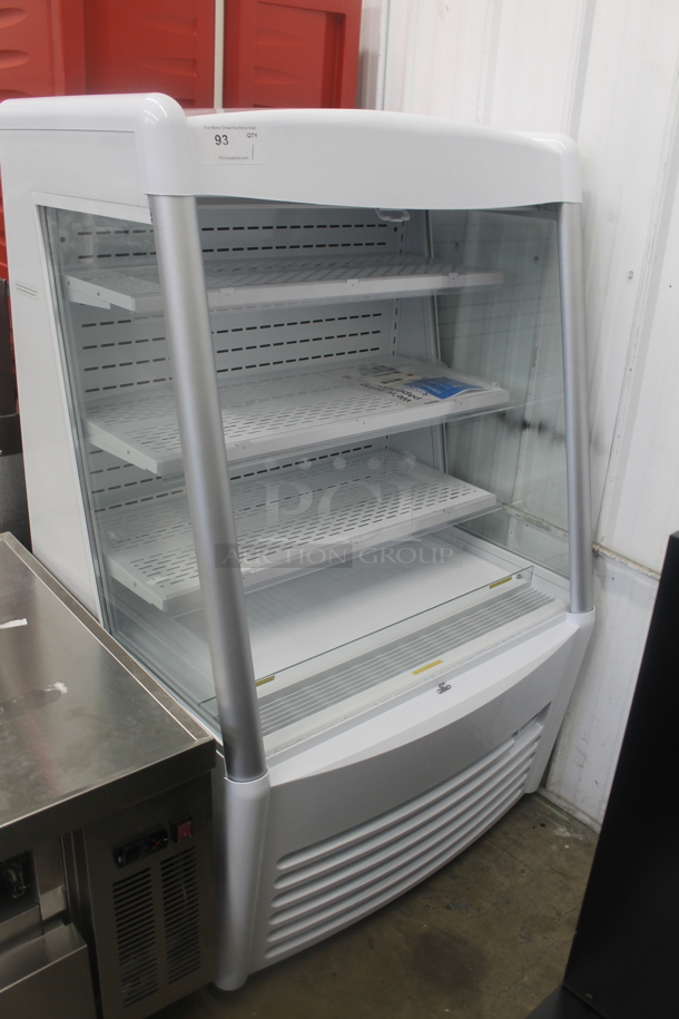 BRAND NEW SCRATCH AND DENT! Avantco 193MAC36HCW Metal Commercial White Vertical Air Curtain Merchandiser. 115 Volts, 1 Phase. Tested and Working! - Image 2 of 4