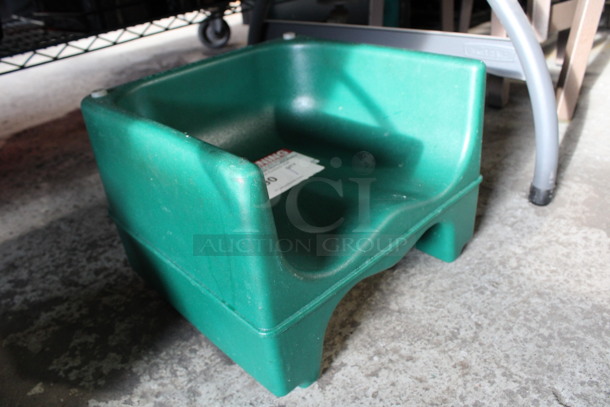 Green Poly Booster Seat. 12.5x12x9 - Image 2 of 3