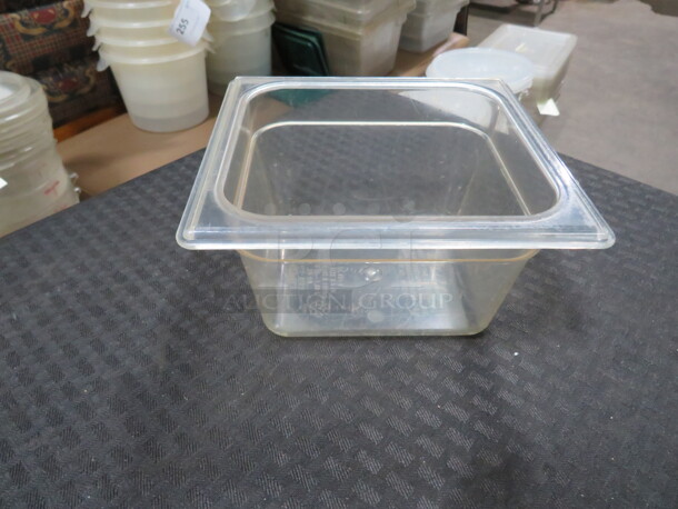 1/6 Size 4 Inch Deep Food Storage Container. 5XBID - Image 1 of 1