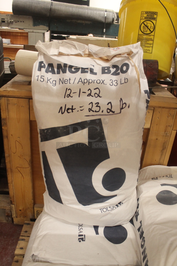 ALL ONE MONEY! TWO PALLET LOT of Various Items Including Pangel B20 . BUYER MUST REMOVE. - Image 3 of 6