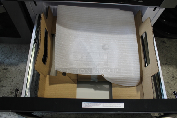 BRAND NEW SCRATCH AND DENT! 2023 KoolMore KM-MD-1SS Stainless Steel Commercial Drawer Microwave Oven. 120 Volts, 1 Phase.  - Image 5 of 9