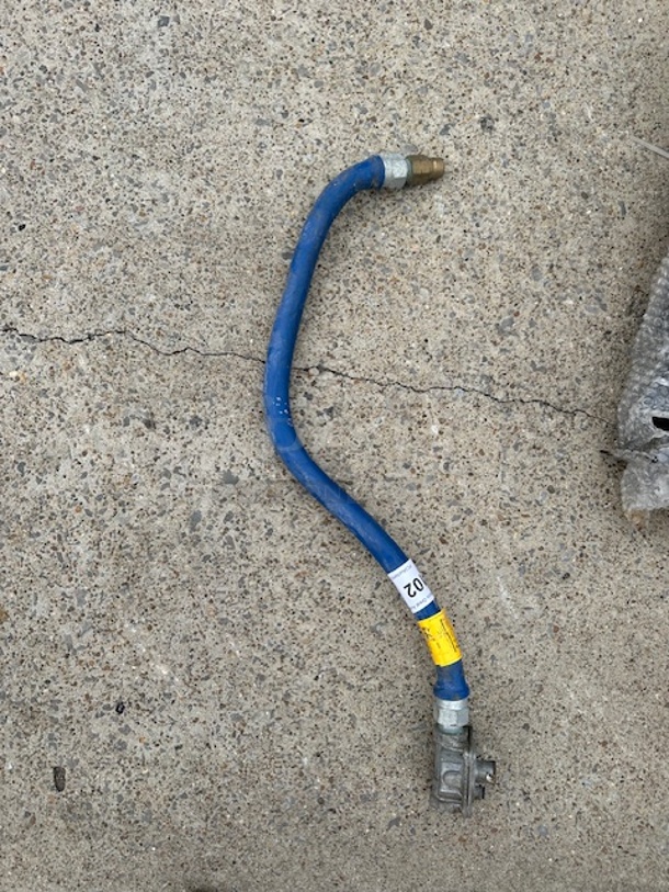 One Gas Hose. - Image 1 of 1