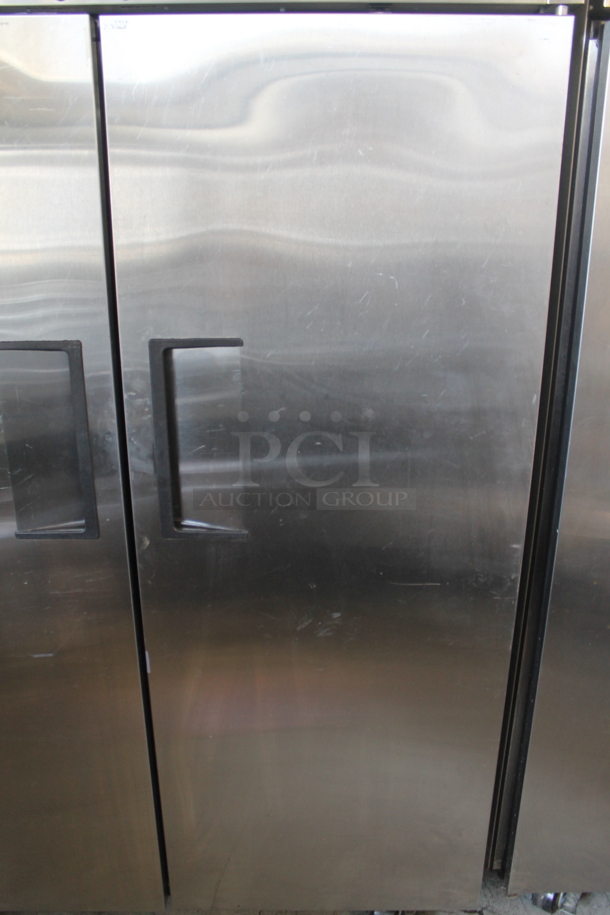 2014 True TG2R-2S ENERGY STAR Stainless Steel Commercial 2 Door Reach In Cooler w/ Poly Coated Racks on Commercial Casters. 115 Volts, 1 Phase. Tested and Working! - Image 7 of 11