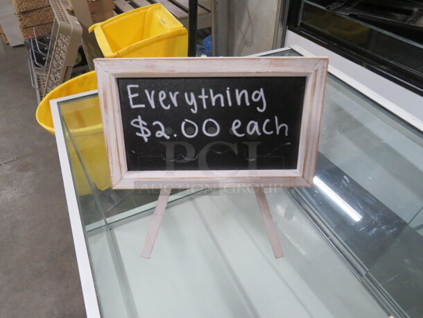 Wooden Chalkboard Easel. 4XBID - Image 1 of 2