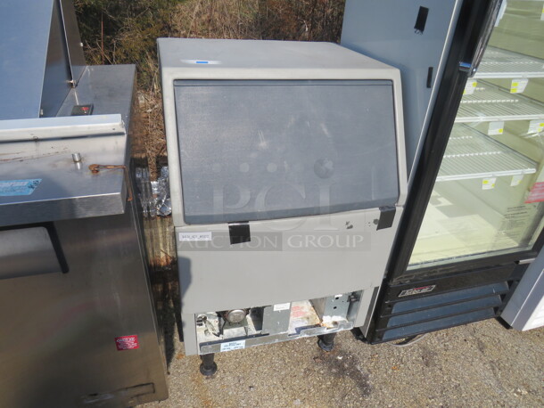 One Scotsman Under Counter Ice Maker.  #AFF424A. 24X24X39 - Image 1 of 1