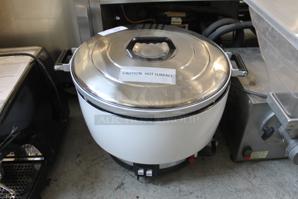 BRAND NEW SCRATCH AND DENT! Emperor's Select 478EGRC140NG Metal Commercial Countertop Natural Gas Powered Rice Cooker. 28,000 BTU. Tested and Working! - Image 1 of 6