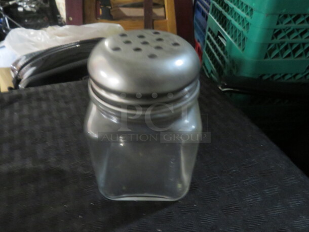 Shaker. 4XBID - Image 1 of 1