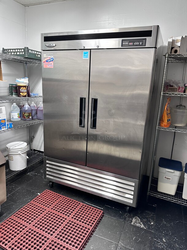 Working! Turbo Air MSF-49-NM Super Deluxe 54 inch Solid Door Reach-In Commercial Freezer NSF 115 Volt Tested and Working! - Image 4 of 9