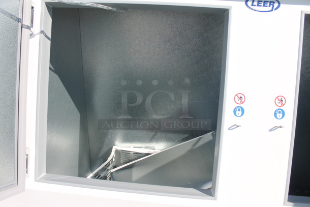 BRAND NEW SCRATCH AND DENT! 2023 Leer 60CSL 73" Outdoor Cold Wall Ice Merchandiser with Slanted Front and Galvanized Steel Doors. 115 Volt, 1 Phase. Tested and Working! - Image 10 of 12