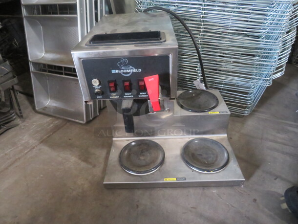 One Bloomfield Coffee Brewer With Warmers And Filter Basket. 120 Volt. #8572. 16X15X17