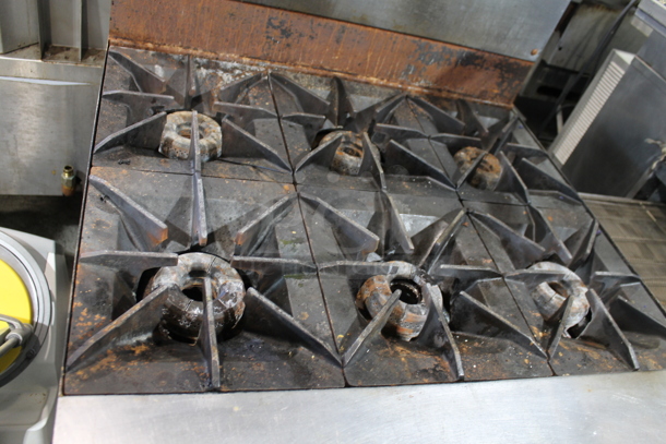 Vulcan Stainless Steel Commercial Gas Powered 6 Burner Range w/ Oven and Back Splash.  - Image 2 of 6