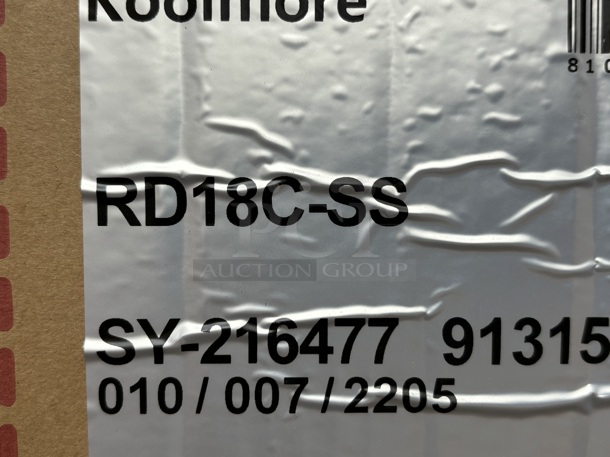 BRAND NEW UNOPENED IN THE CRATE!! Koolmore RD18C-SS 47 In. Deli Display Refrigerator - 18 Cu Ft.  - Image 4 of 4