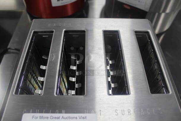 NEW! Waring Model WCT815B Commercial 4 Slot Toaster. 11x10x9. 208V/60Hz.   - Image 2 of 6